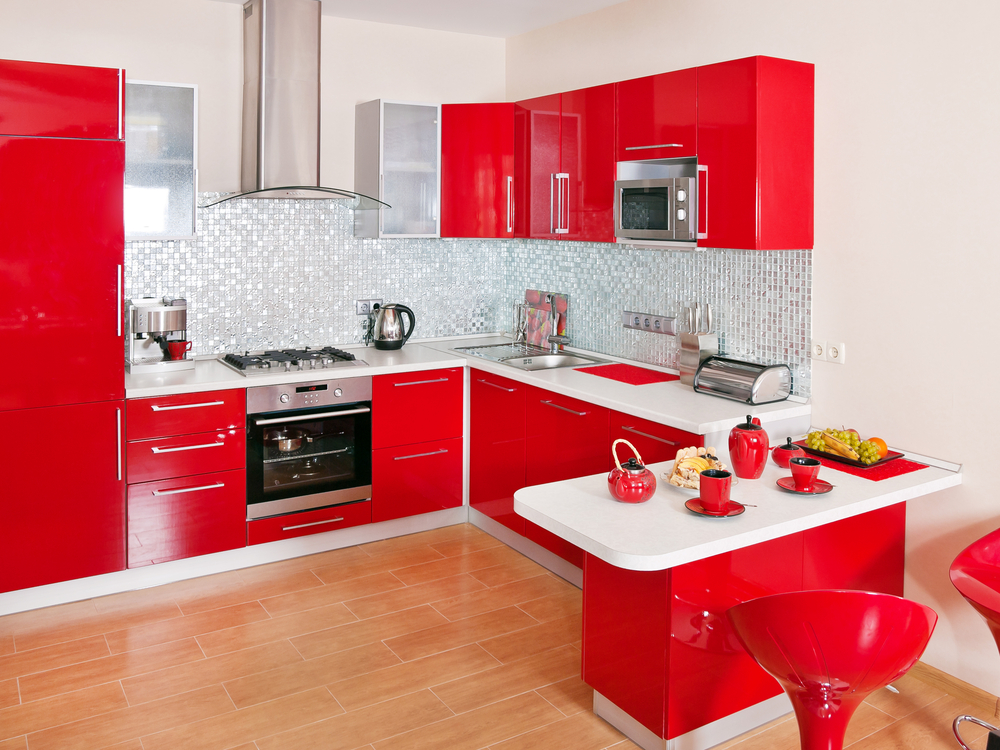 Kitchen Paint Ideas: Seeing Red for the First Time