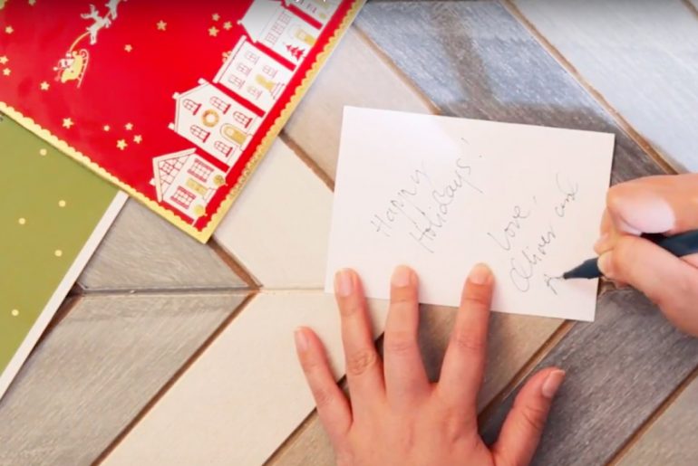 Send Handwritten Letters to Your Nearest and Dearest this Christmas