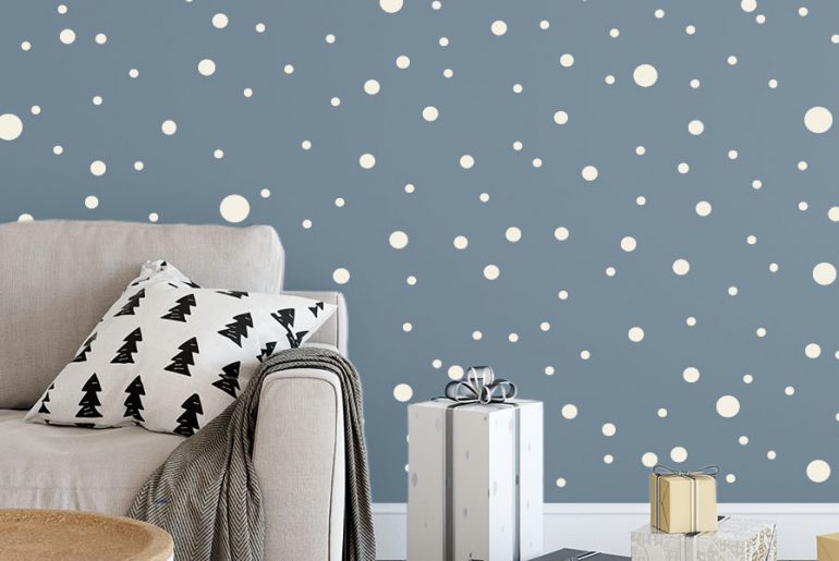 Fun and Festive Accent Wall Ideas for the Christmas Holidays | MyBoysen