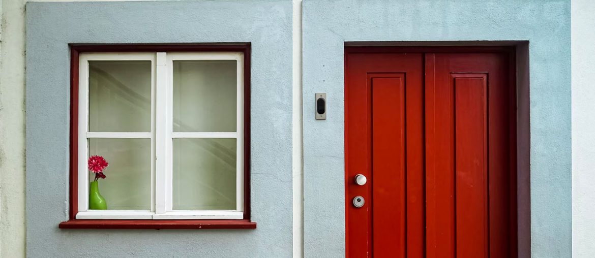 Open Up to Color! Paint Your Door a Beautiful Hue | MyBoysen