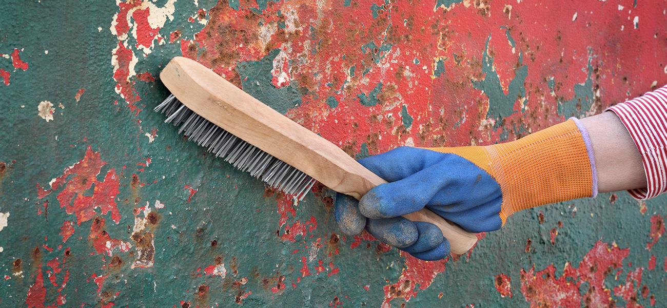 A List of Tools and Products You’ll Need to Remove Rust on Metal
