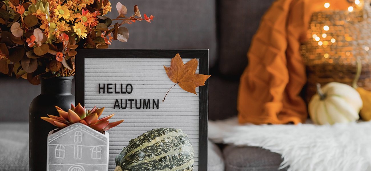 Cozy Autumn-Inspired Accent Walls to Try
