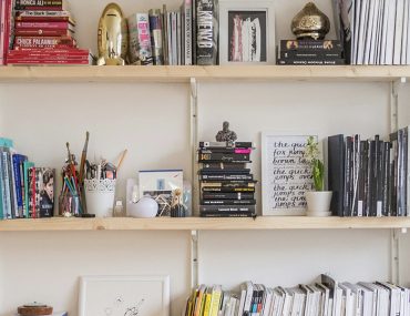 What Does Bookshelf Wealth Mean? | MyBoysen